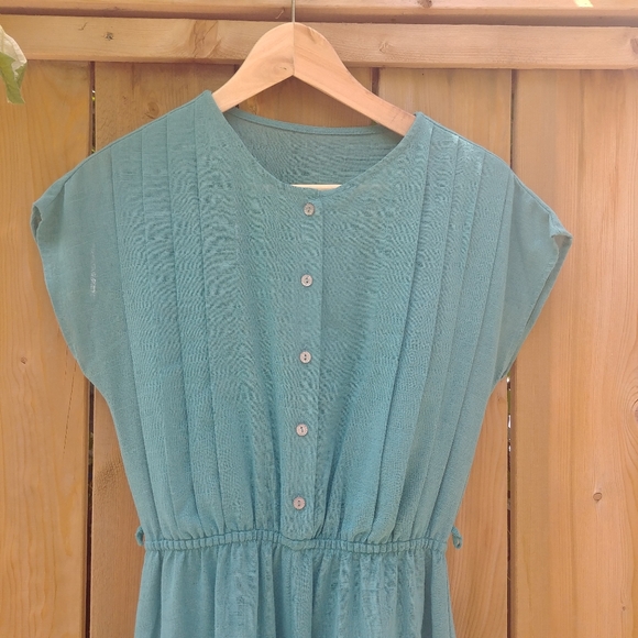 CLEARANCE 80s Does 40s Vintage Dress Size S - Picture 3 of 3
